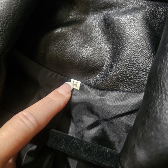 Jacket - Picture 3 of 5